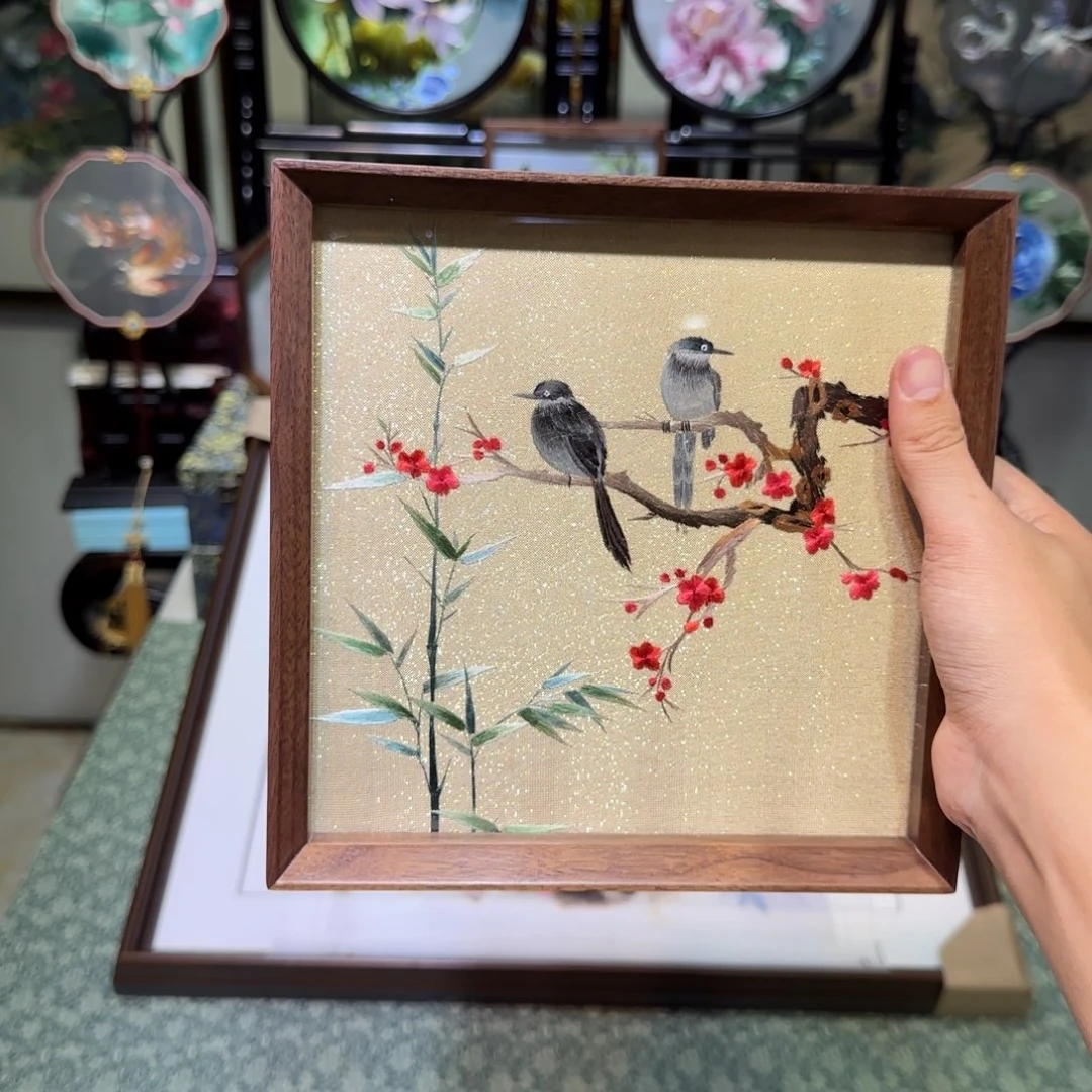 味****刺绣刺绣工艺精湛独特设计新颖时尚缂丝