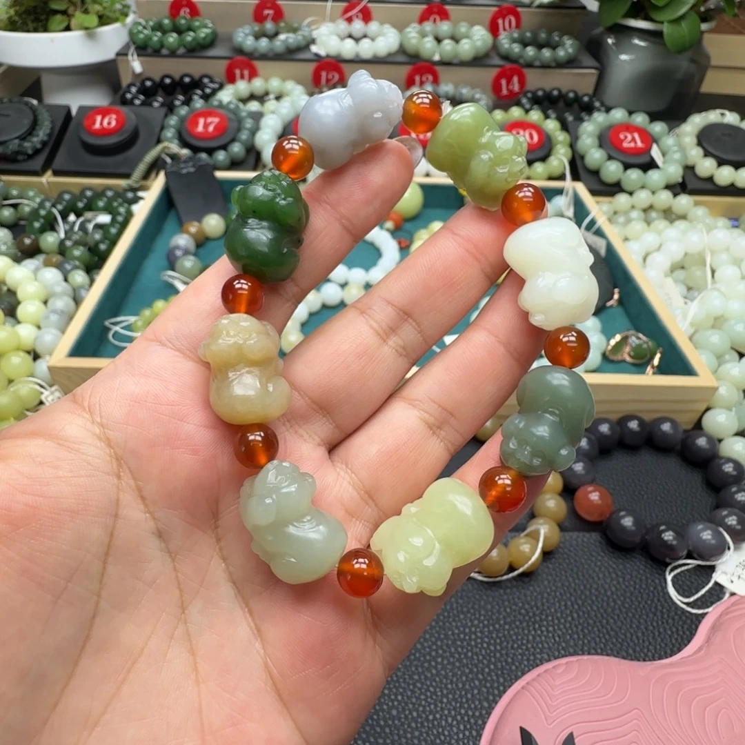 和田玉未镶嵌手链