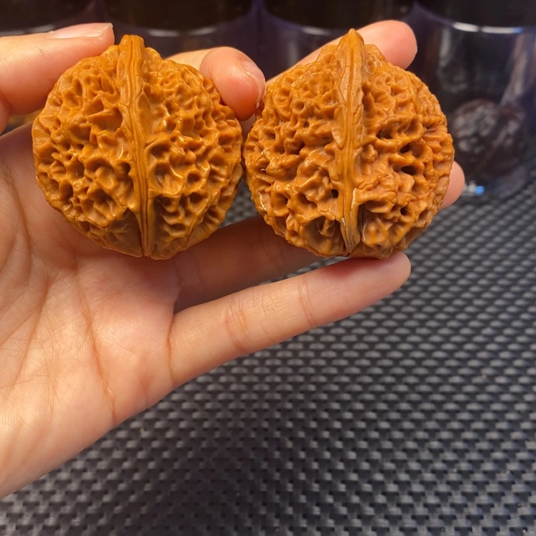 文玩核桃把件铁南疆43