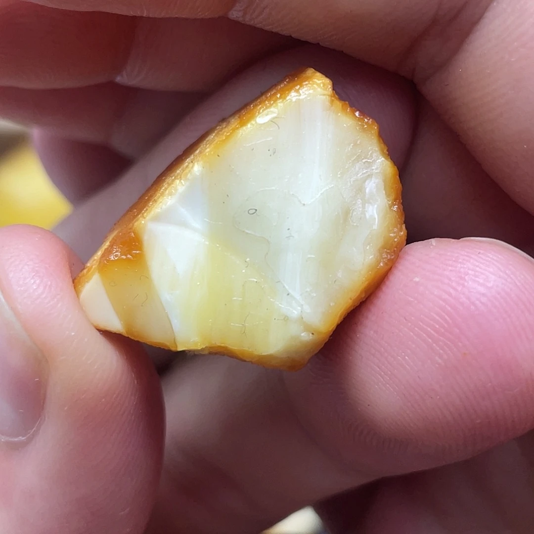 未镶嵌定制琥珀定制