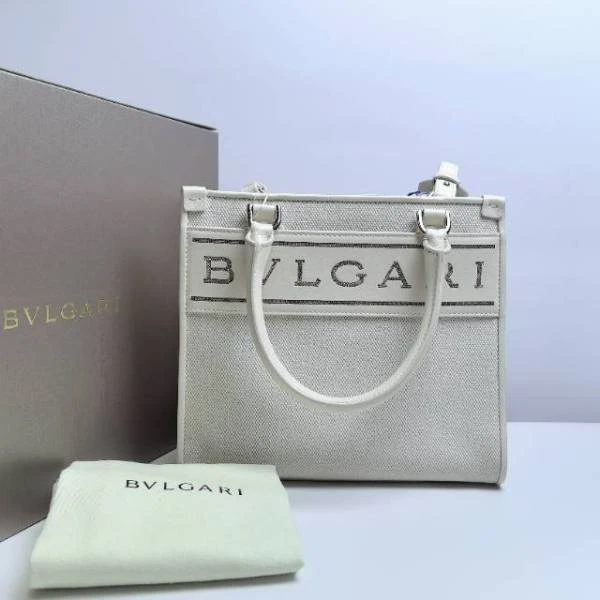 95新/宝格丽/市场价25000/包包/250221XZ0032