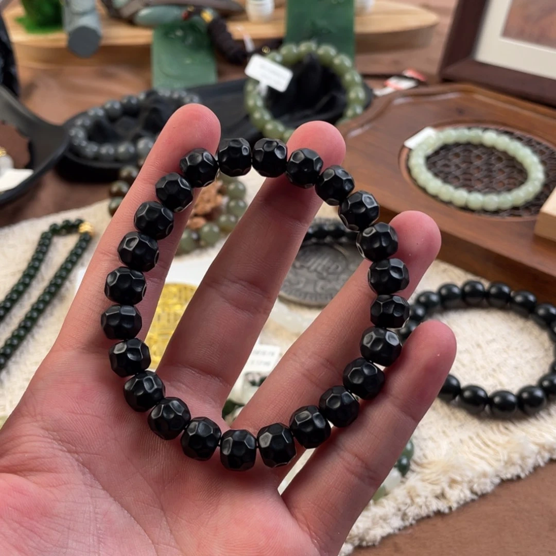 未镶嵌手串和田玉