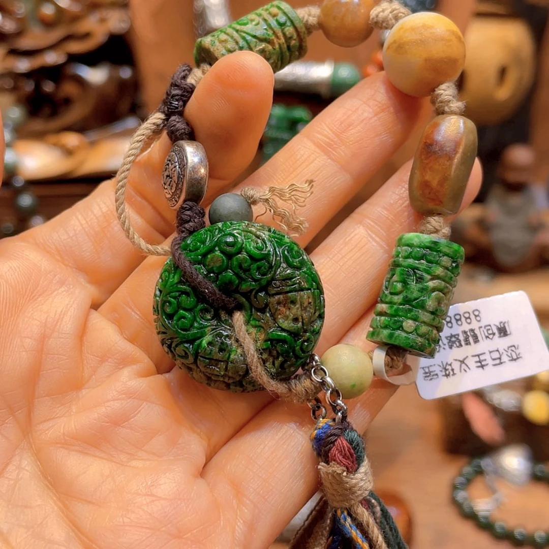 【闪购商品】颈饰未镶嵌翡翠