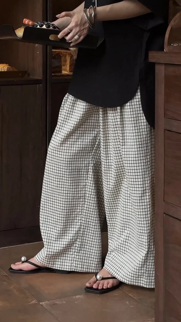 WUWU STUDIO【小暑】韩版极简主义通勤格子百搭直筒休闲裤3306