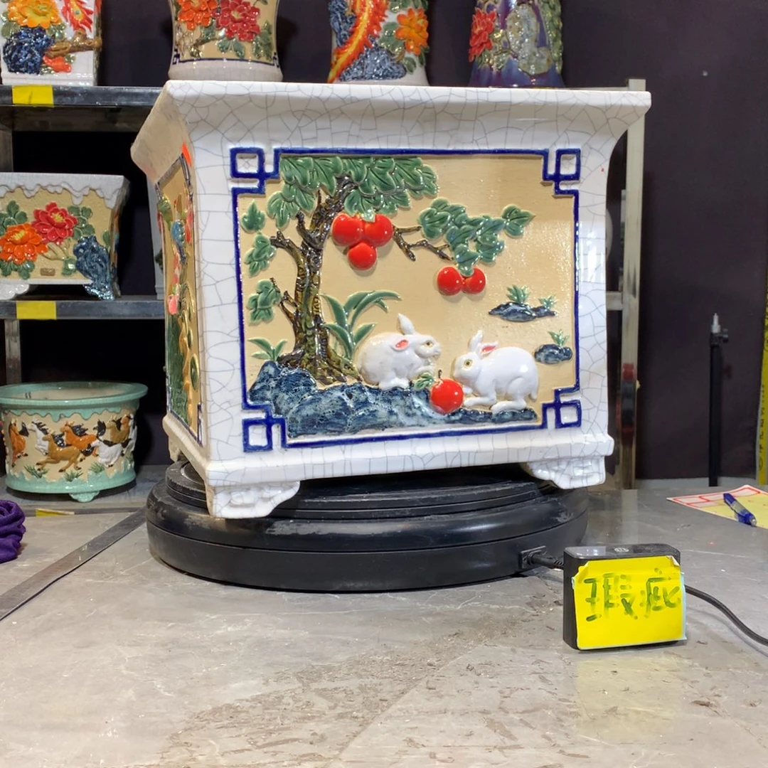 顺***然瑕疵石湾盆石湾盆