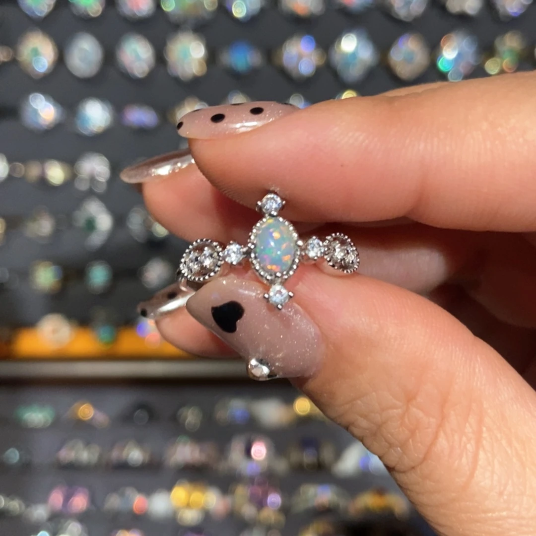 欧泊银S925镶嵌欧泊戒指