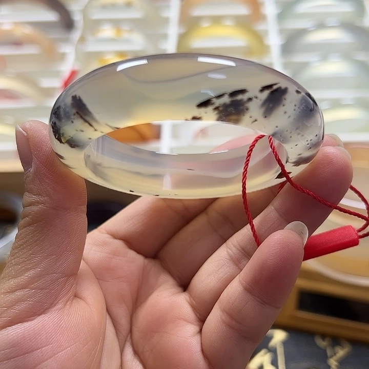 玛瑙/玉髓未镶嵌手镯