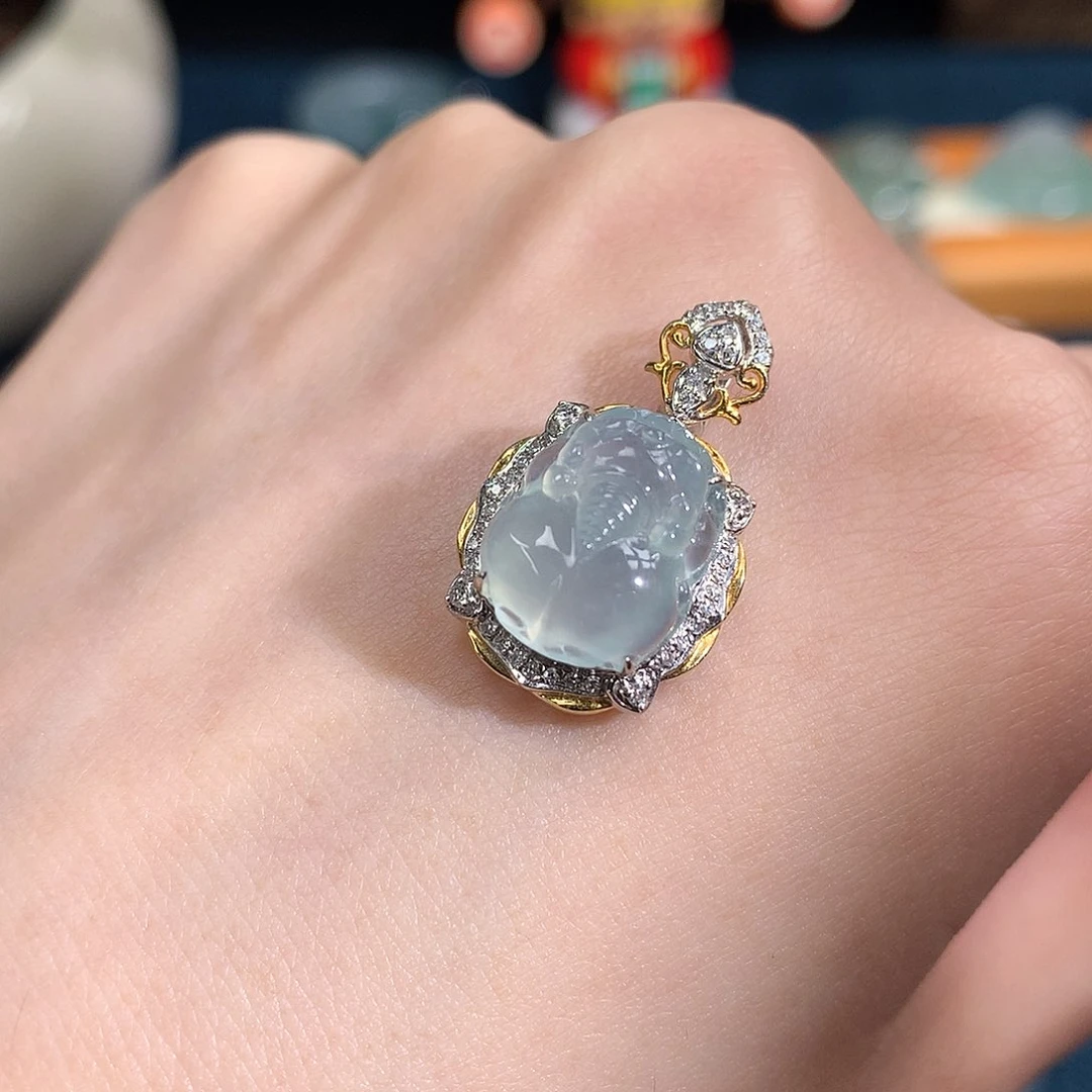 吊坠(不含链)18K金镶嵌翡翠