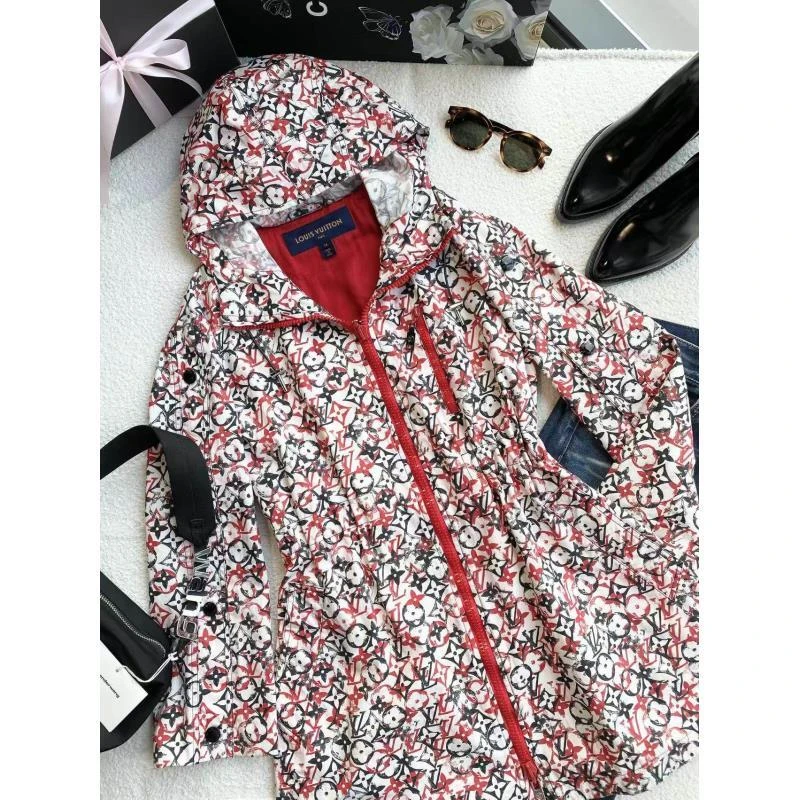 95新 LouisVuitton/路易威登  wc003 棉 老花满印外套 34码