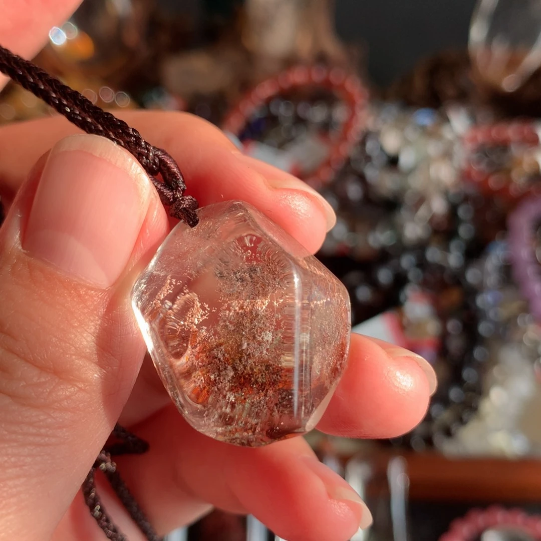 水晶吊坠(赠链)未镶嵌