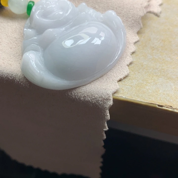 翡翠颈饰未镶嵌吊坠