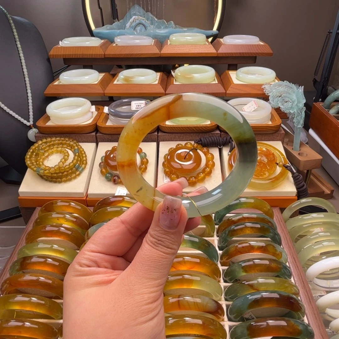 蛇纹石玉未镶嵌57-58