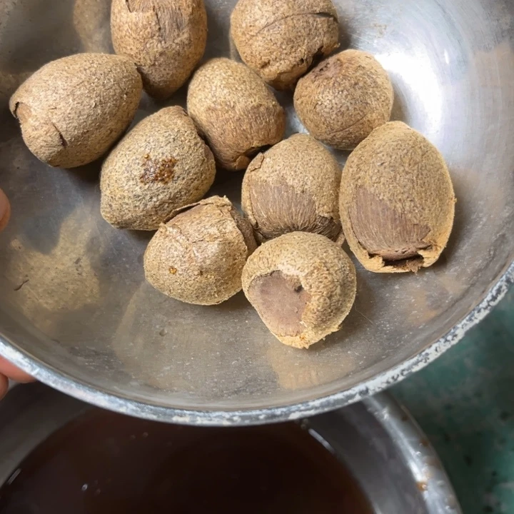 千眼菩提吊坠佛心果果仁 10 个