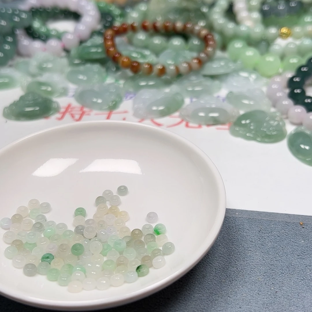 【闪购商品】未镶嵌手链翡翠૮****ა卡4*2