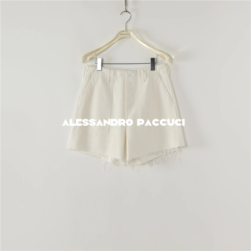 AP洛哥52035ND【白描】100棉毛边脚口条纹肌理时尚百搭白色牛仔短裤