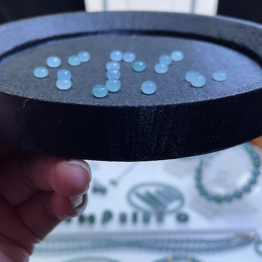 翡翠散珠天然A货翡翠卡5.5鼓珠一组20颗