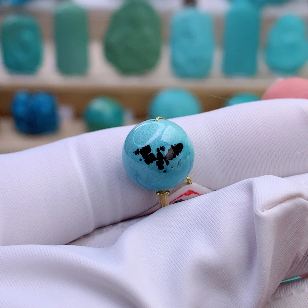 绿松石未镶嵌挂件