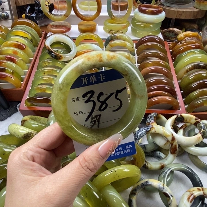 蛇纹石玉未镶嵌手镯57.7