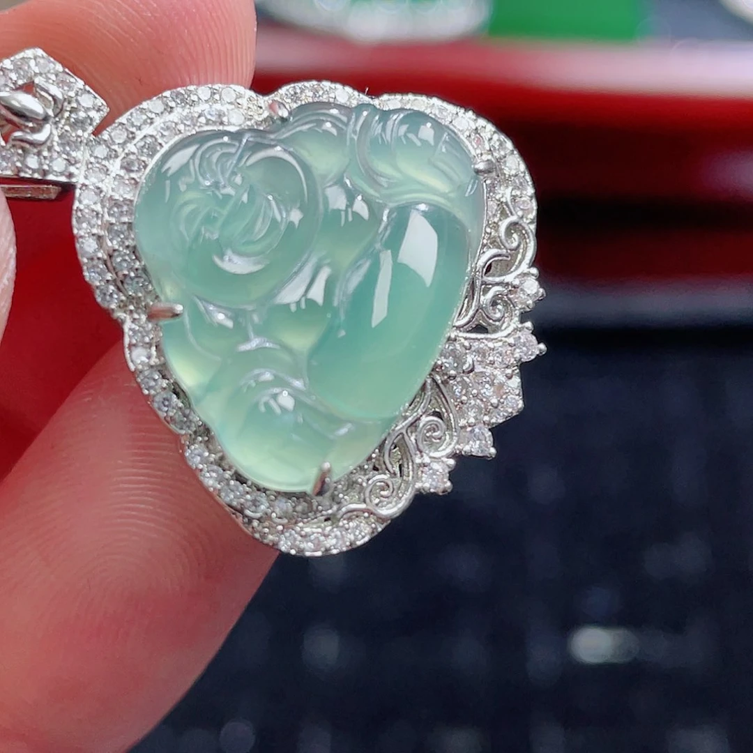 翡翠颈饰未镶嵌070，