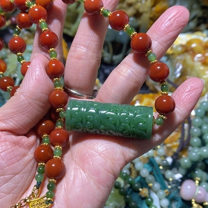 和田玉（碧玉）颈饰未镶嵌