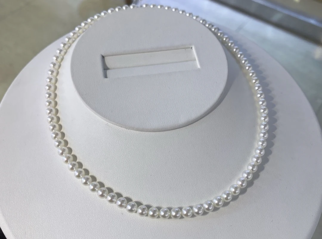 海水akoya4.5-5mm 极光极微瑕白透樱花粉项链