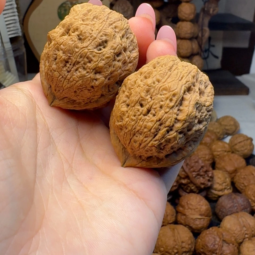 把件文玩核桃熔岩疙瘩包39