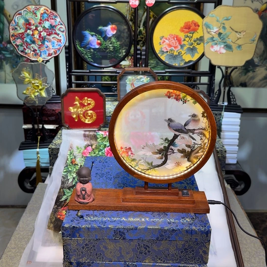 刺绣刺绣工艺精湛