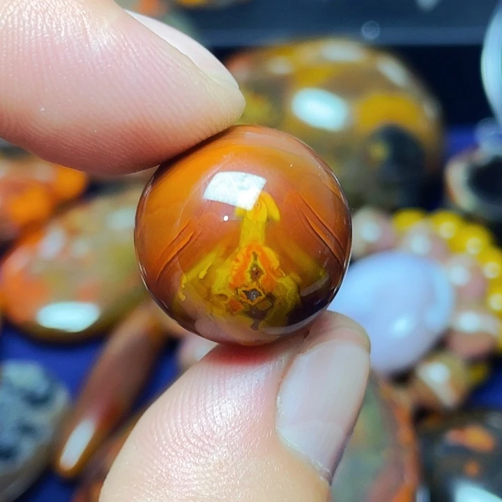 ****╲未镶嵌战国红玛瑙/玉髓