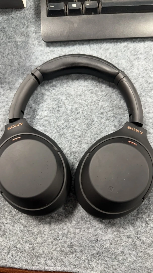 95新  Sony wh-1000xm4头戴式主动降噪蓝牙耳机