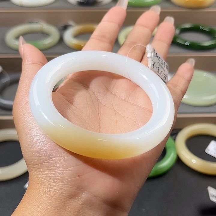 和田玉手镯未镶嵌54.5