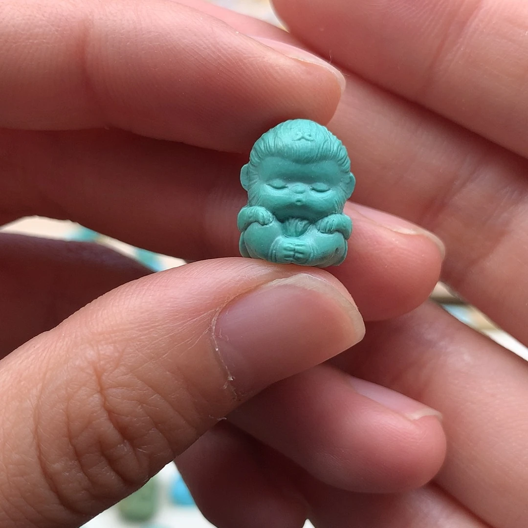 未镶嵌绿松石珠宝奇石2.4克