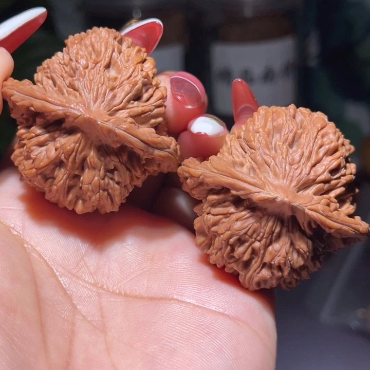 文玩核桃吊坠           44