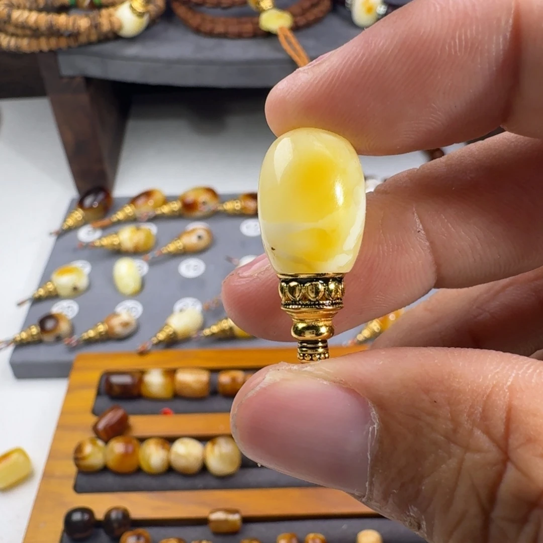 琥珀未镶嵌珠宝奇石琥珀