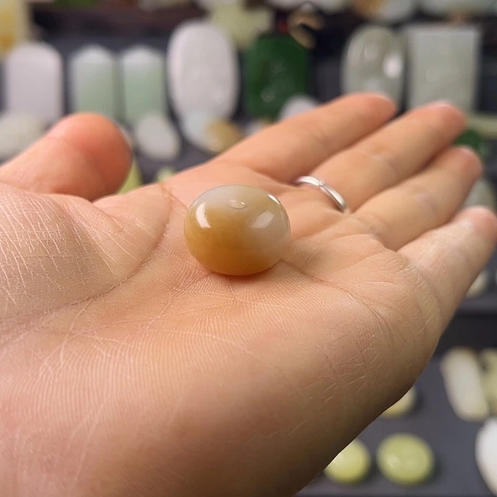 和田玉（糖玉）未镶嵌手链