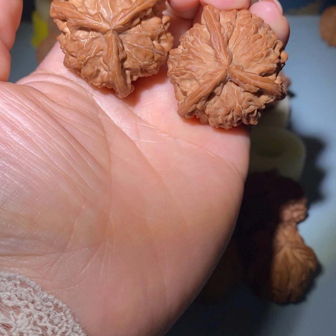 把件文玩核桃高***大39三楞