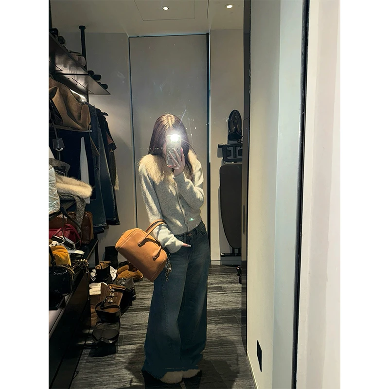 2024冬季新款高级感时尚毛领拼接舒适透气针织开衫高腰垂感牛仔裤