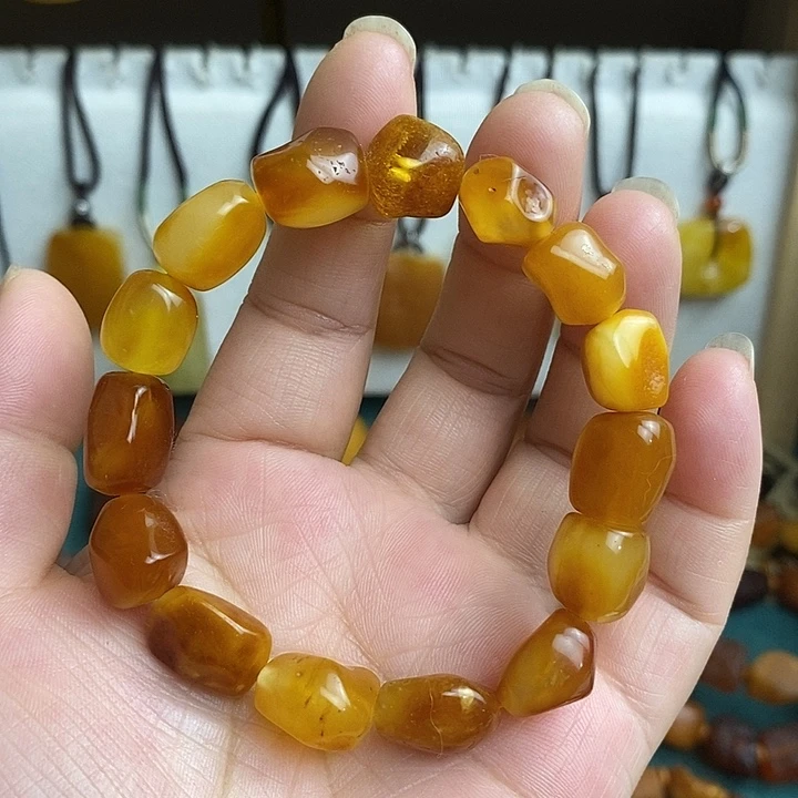 蜜蜡未镶嵌珠宝奇石手串