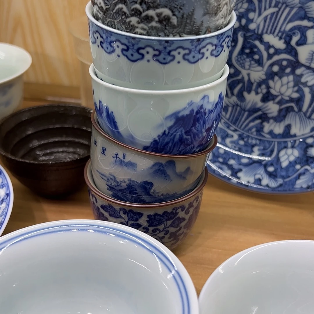 吳***森青花小缸客杯10茶具