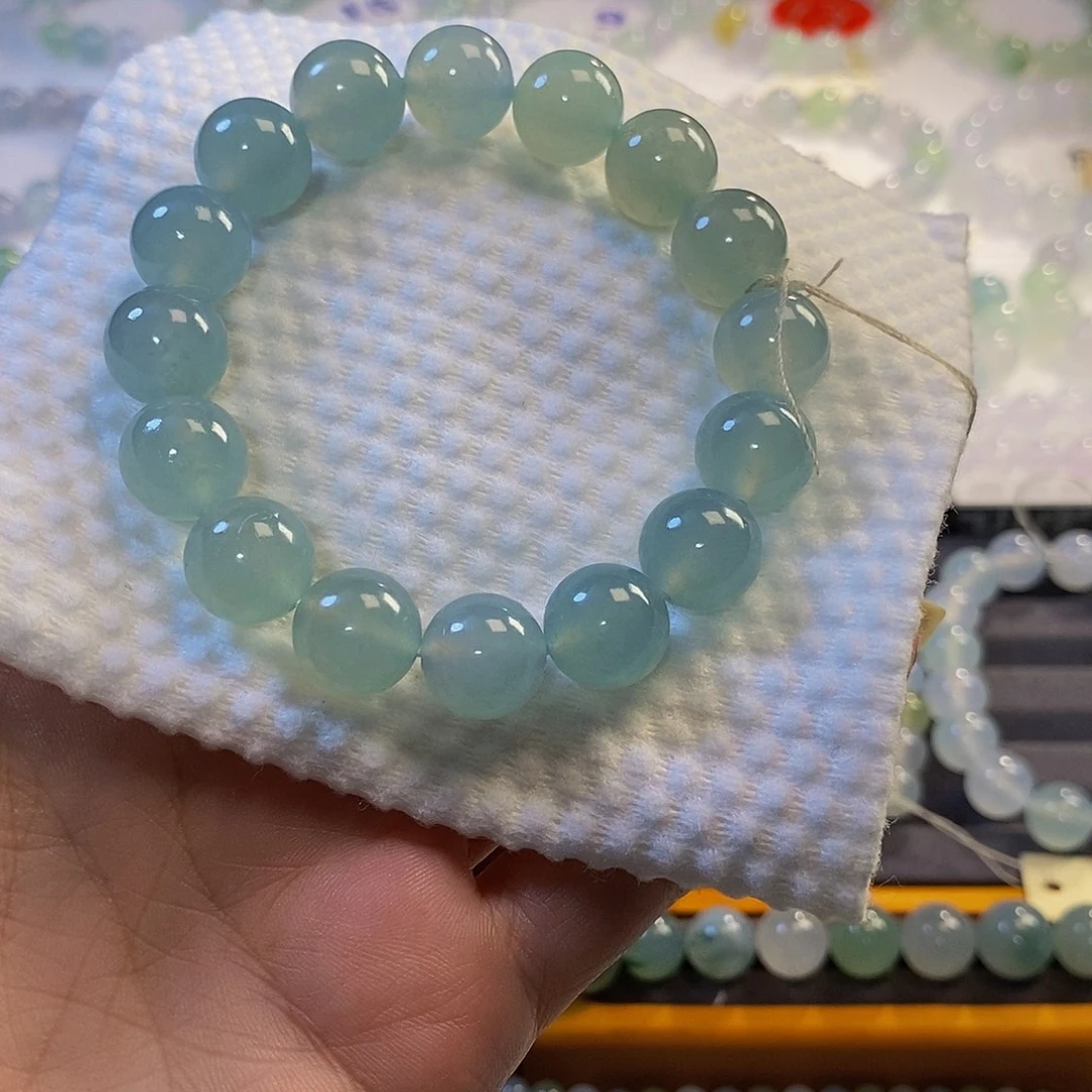 定制翡翠未镶嵌翡翠.