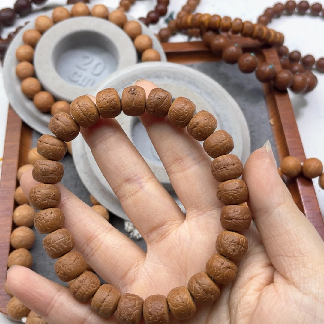 凤眼菩提手串二*二L339-K40凤眼菩提12+