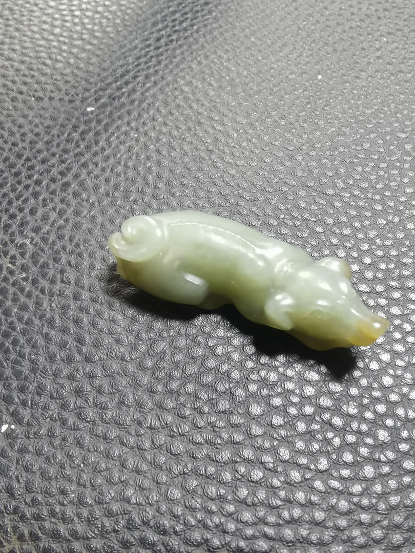 天然和田玉，温润细腻雕工精美