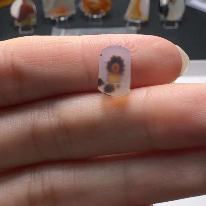 玛瑙/玉髓未镶嵌摆件