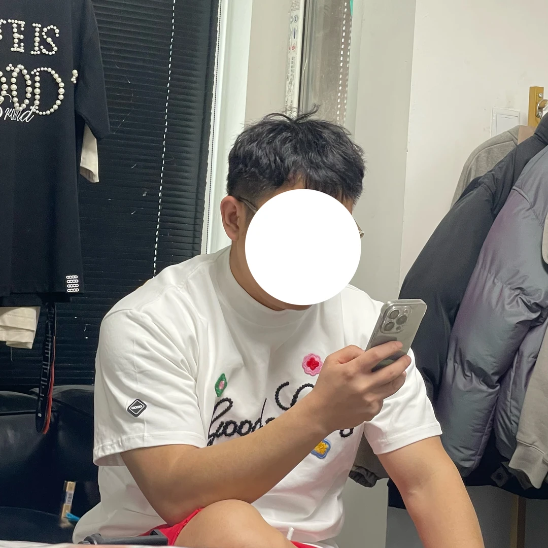 富贵家--刺绣花卉短袖