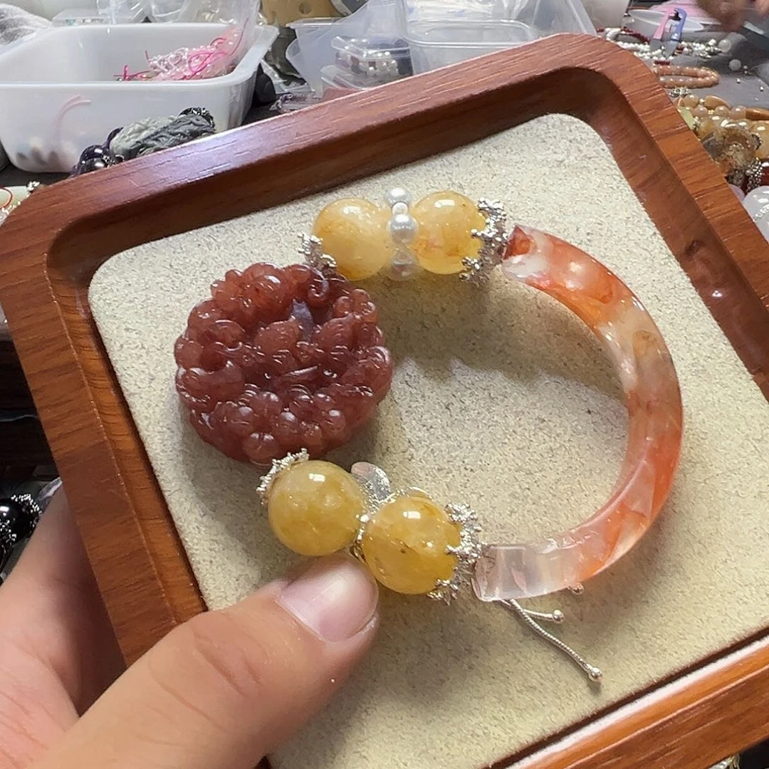 手链未镶嵌水晶水晶手链