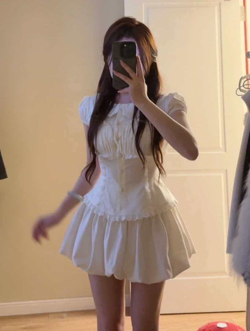 陈江铃小个子自制法式甜心感减龄娃娃衬衫花苞短裤套装