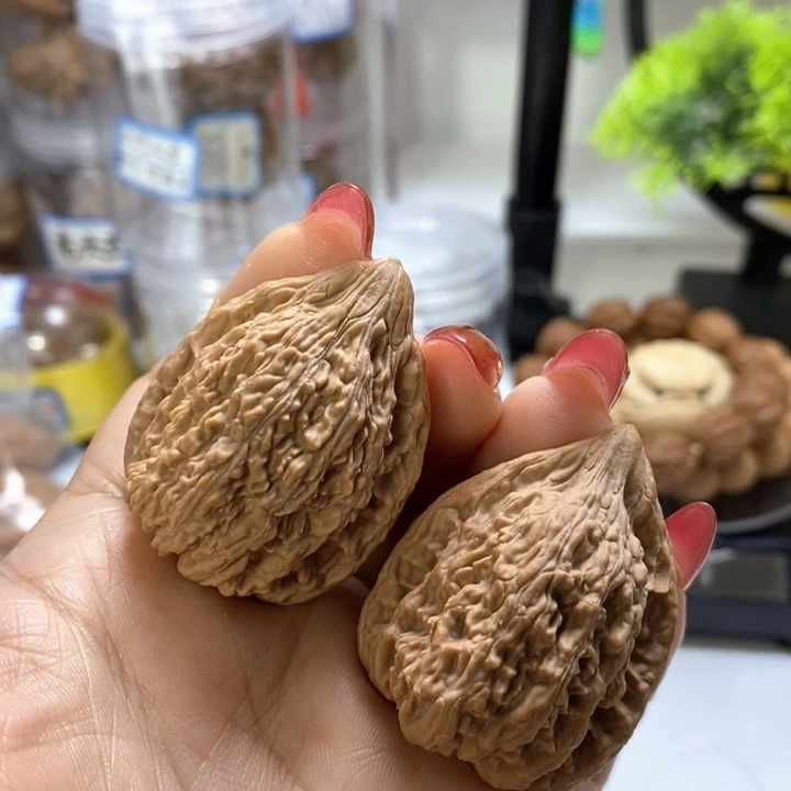 文玩核桃把件A****,塔尖