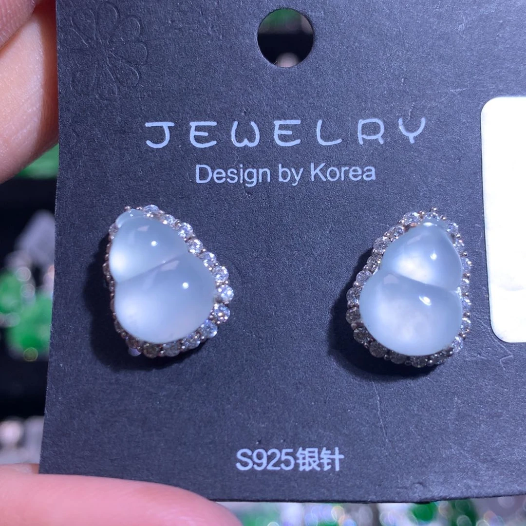 【闪购商品】银S925镶嵌翡翠耳饰