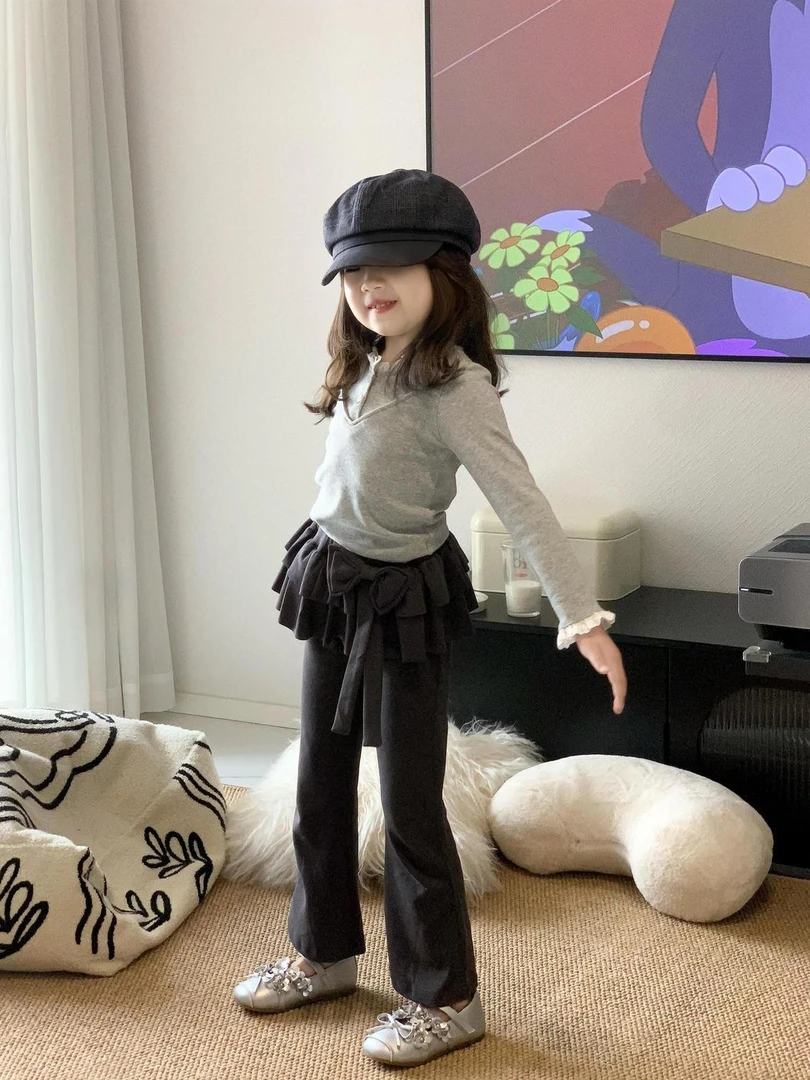 韩版女童秋季套装2025新款小女孩时髦长袖打底衫蝴蝶结屁帘裙裤潮