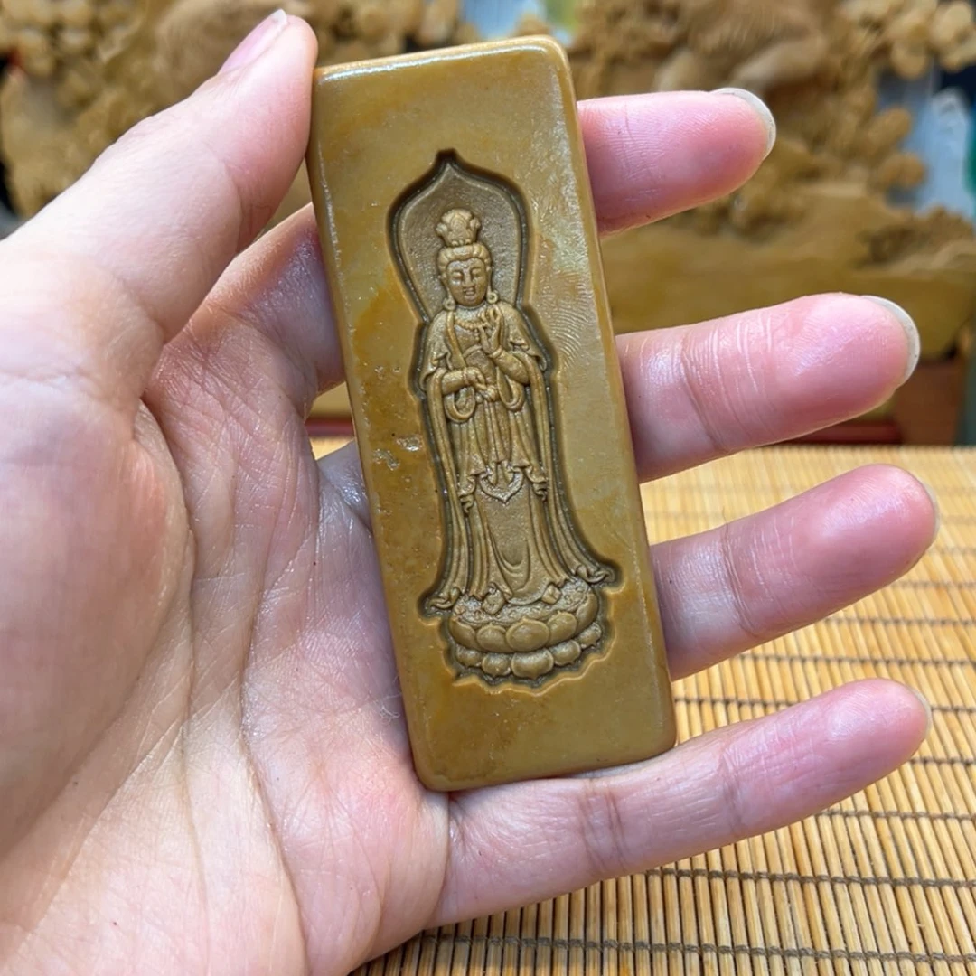 戈壁石2556699989999999999