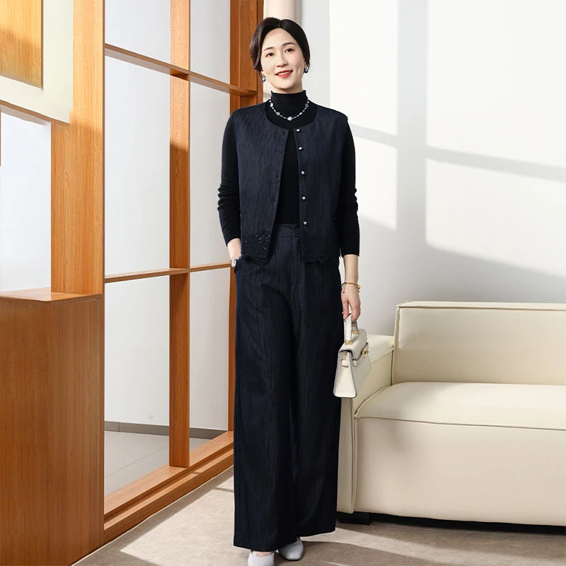 妈妈装2025新早秋时尚中老年套装马甲三件套春秋款洋气休闲服装